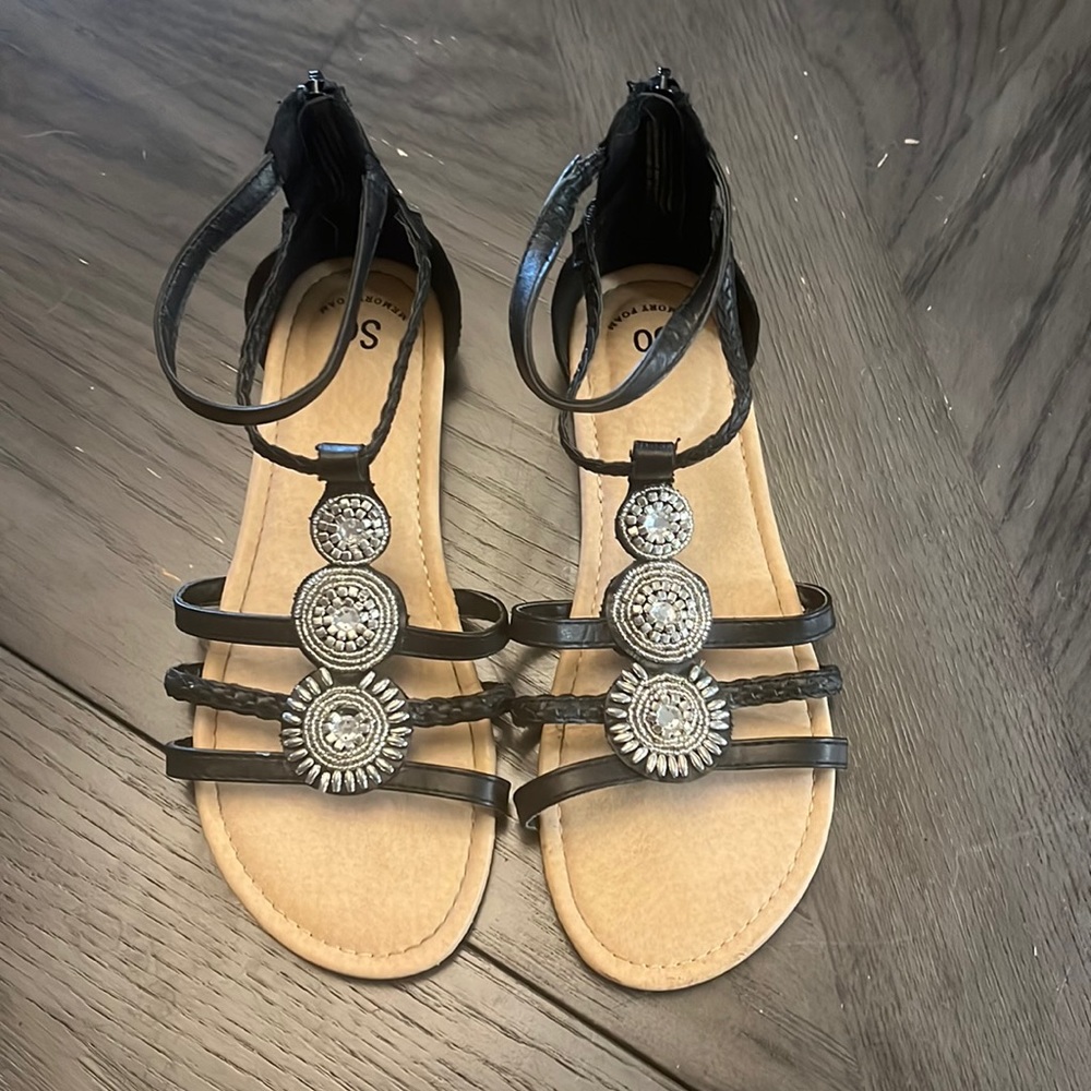 SO Girls Flat Black Sandal size 6